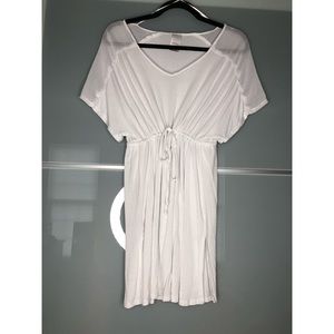 WHITE BEACH COVER-UP/SUMMER DRESS